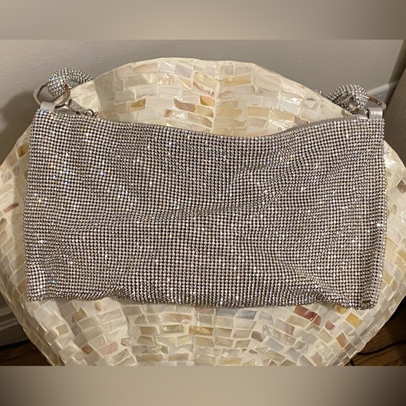 🪩🕺🏻Cult Gaia Hera Nano Bag!🕺🏻🪩 - Picture 6 of 17